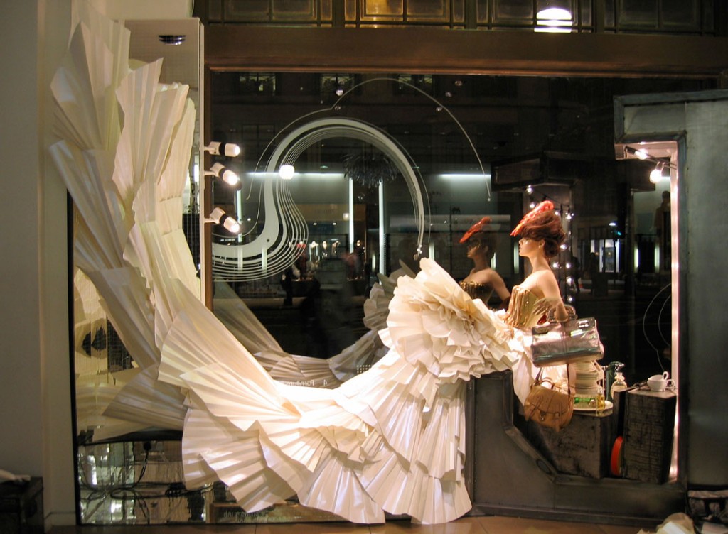 zoe-bradley-liberty-london-window-paper-dress-fashion-1-1024x752