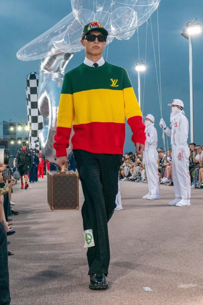 Desfile Louis Vuitton - Foto por: WWD